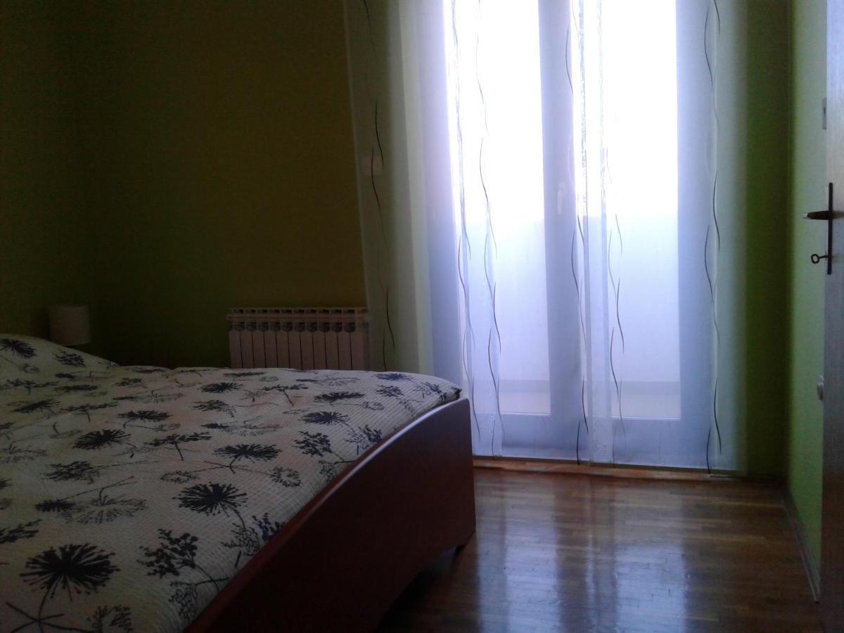Sunny Place Pola