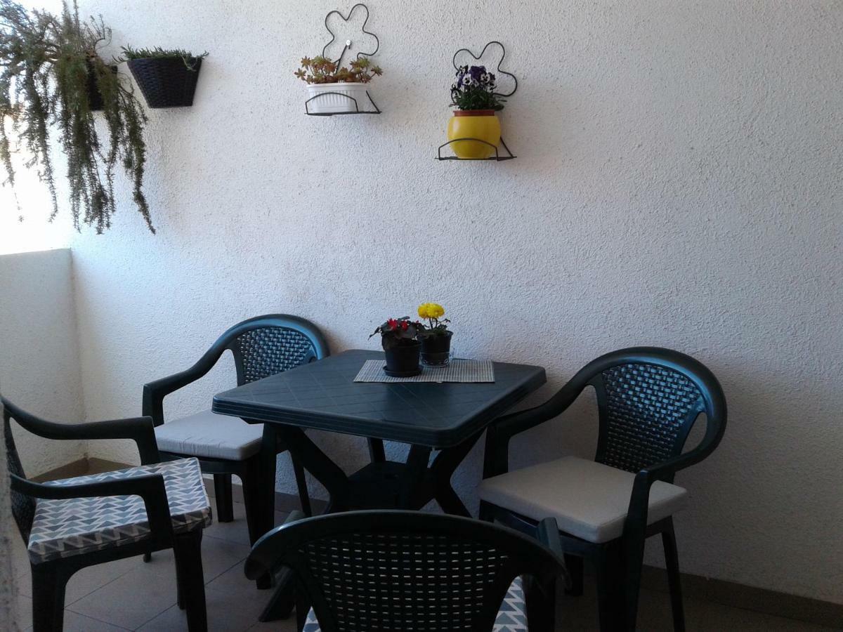 Sunny Place Apartment